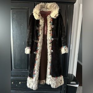 Vintage 70s Penny Lane Rustic Boho Embroidered Lined Fur Trim Coat XS-S, 2-6